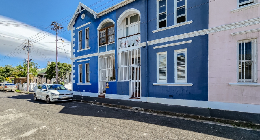 2 Bedroom Property for Sale in Mowbray Western Cape